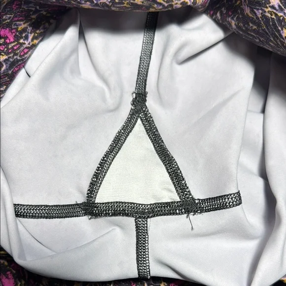 Lululemon Wunder Train High-Rise Tight 25” - Picture 4 of 8